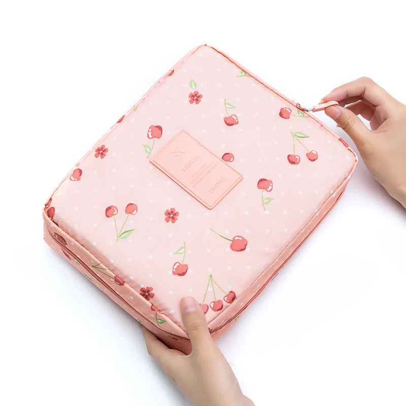 Make Up Organizer Case