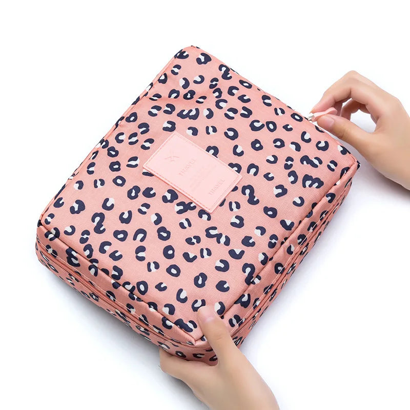 Make Up Organizer Case